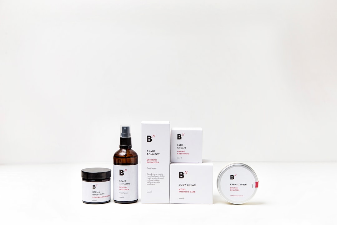 Bee Naturalles
enclosing nature
by Giorgos Athanasiadis & Chara Mangana
Euboea, Greece
🌲
www.beenaturalles.com
Bee Naturalles Organic Bee Idea visualization by Alexis Kamitsos
🐝
Bee Naturalles is an innovative Greek brand that provides natural/organic edible & skin care solutions, enclosing the beneficial & the healing intelligence of nature & the honey bee.
🌼
Our products are a mix of unprocessed natural ingredients, such as organic beekeeping products, plant & herbal extracts, & essential oils produced with truly mild & respectful to nature techniques, designed to improve well-beeing.